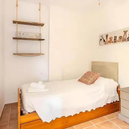 Apartment Adosado A Escasos Minutos De La Playa Del Arenal By Alterhome